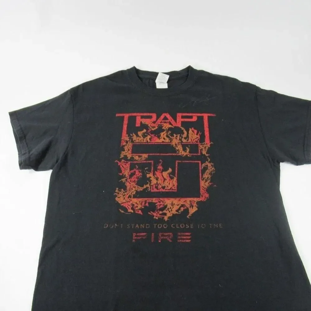 TRAPT T SHIRT DONT STAND‎ TO CLOSE TO THE FIRE SIZE MEDIUM